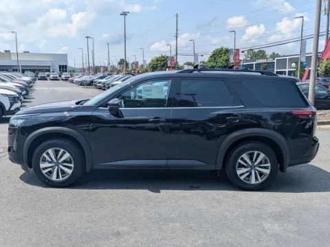 More photos of 2026 Nissan Pathfinder SL at Town Center Nissan, GA