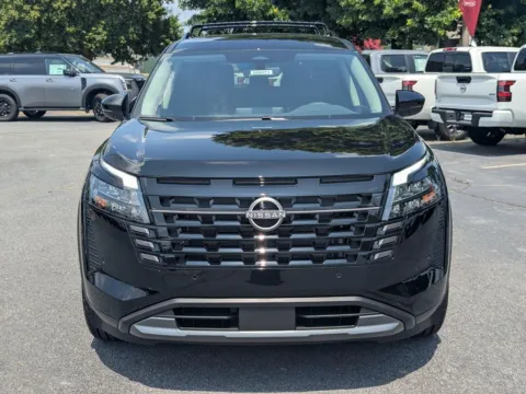 Photos of 2026 Nissan Pathfinder SL for sale in Kennesaw, GA at Town Center Nissan