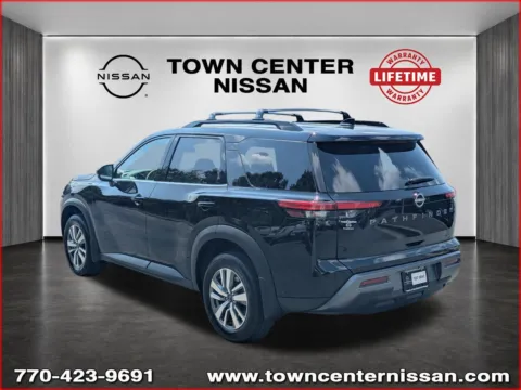 More photos of 2026 Nissan Pathfinder SL at Town Center Nissan, GA