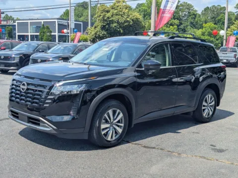 Another view of 2026 Nissan Pathfinder SL for sale in Kennesaw, GA at Town Center Nissan