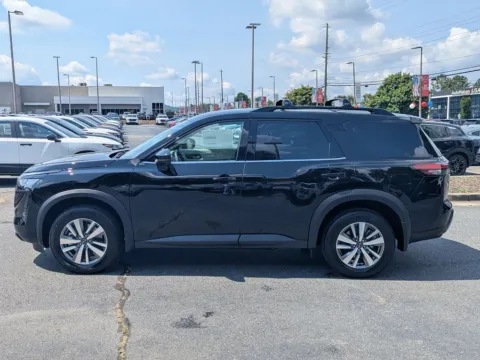 More photos of 2026 Nissan Pathfinder SL at Town Center Nissan, GA