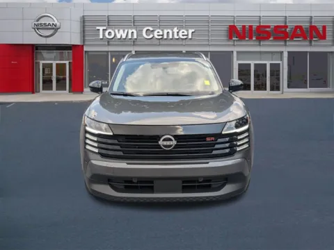 Photos of 2026 Nissan Kicks SR for sale in Kennesaw, GA at Town Center Nissan