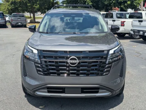 Photos of 2026 Nissan Pathfinder SL for sale in Kennesaw, GA at Town Center Nissan