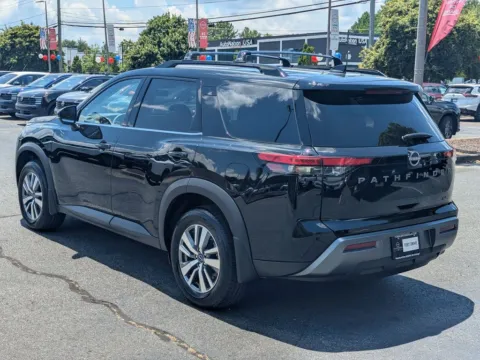 More photos of 2026 Nissan Pathfinder SL at Town Center Nissan, GA