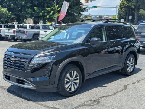 Another view of 2026 Nissan Pathfinder SL for sale in Kennesaw, GA at Town Center Nissan