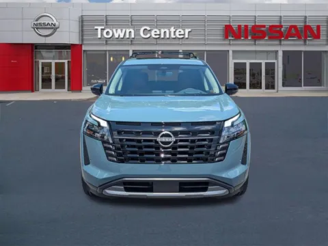 Photos of 2026 Nissan Pathfinder Platinum for sale in Kennesaw, GA at Town Center Nissan