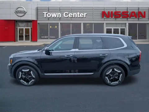More photos of 2024 Kia Telluride S at Town Center Nissan, GA