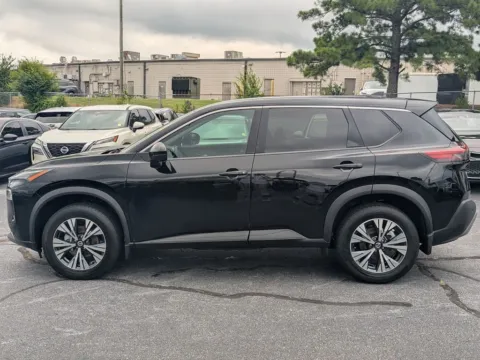More photos of 2021 Nissan Rogue SV at Town Center Nissan, GA