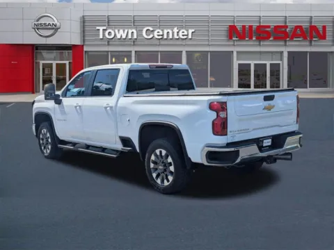 More photos of 2024 Chevrolet Silverado 2500HD LT at Town Center Nissan, GA