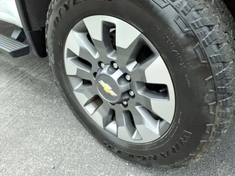 More photos of 2024 Chevrolet Silverado 2500HD LT at Town Center Nissan, GA
