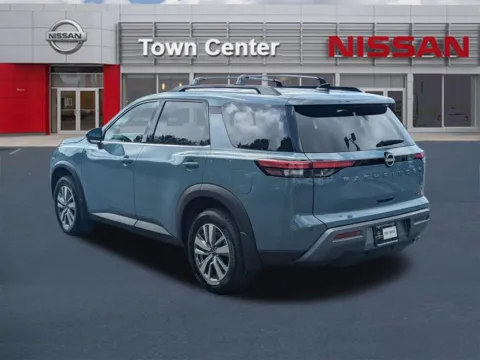 More photos of 2026 Nissan Pathfinder SL at Town Center Nissan, GA