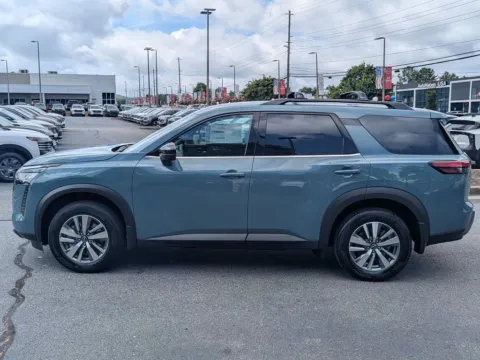 More photos of 2026 Nissan Pathfinder SL at Town Center Nissan, GA
