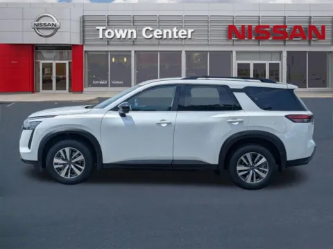 More photos of 2026 Nissan Pathfinder SL at Town Center Nissan, GA