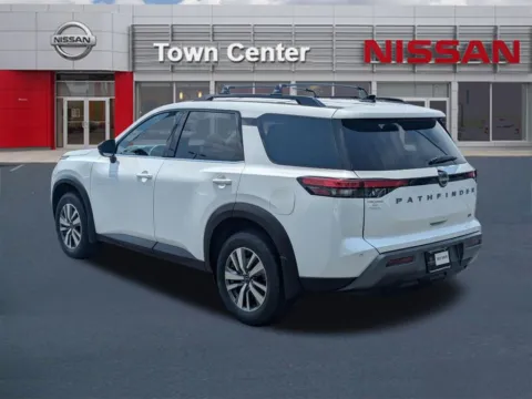 More photos of 2026 Nissan Pathfinder SL at Town Center Nissan, GA