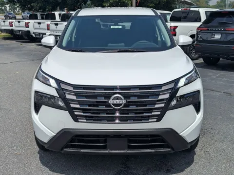 Photos of 2026 Nissan Rogue SV for sale in Kennesaw, GA at Town Center Nissan