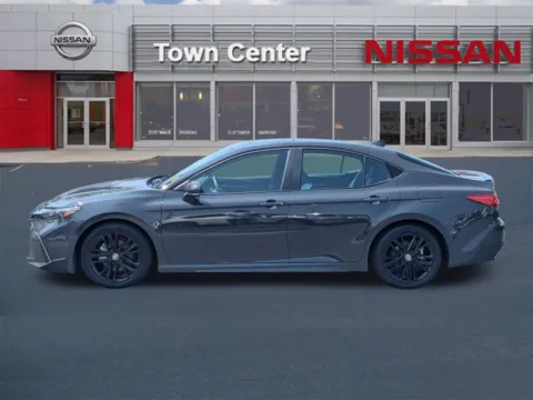 More photos of 2025 Toyota Camry SE at Town Center Nissan, GA