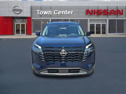 Photos of 2026 Nissan Pathfinder Platinum for sale in Kennesaw, GA at Town Center Nissan