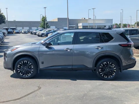 More photos of 2026 Nissan Rogue Dark Armor at Town Center Nissan, GA