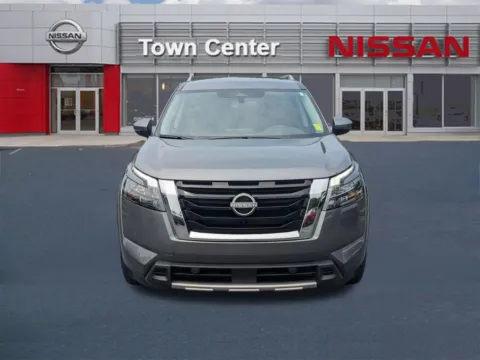 Another view of 2025 Nissan Pathfinder SL for sale in Kennesaw, GA at Town Center Nissan
