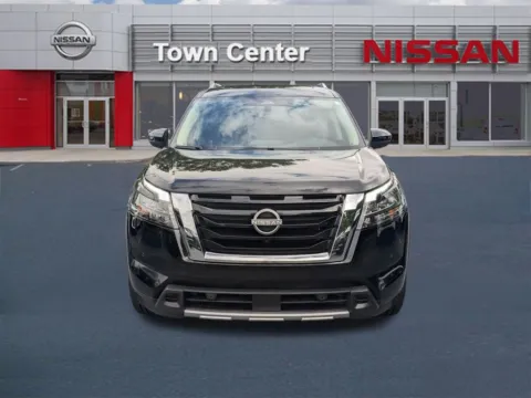Photos of 2025 Nissan Pathfinder SL for sale in Kennesaw, GA at Town Center Nissan
