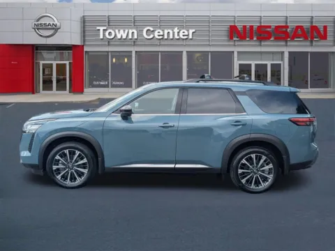 More photos of 2026 Nissan Pathfinder Platinum at Town Center Nissan, GA