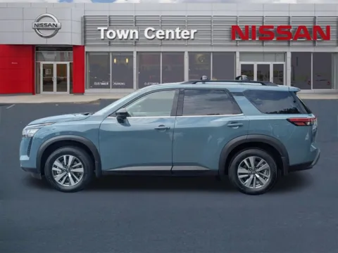 More photos of 2026 Nissan Pathfinder SL at Town Center Nissan, GA