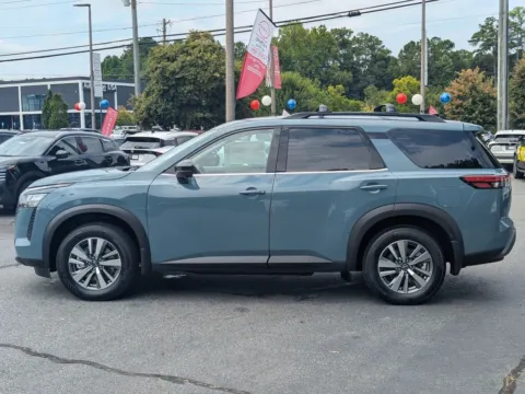 More photos of 2026 Nissan Pathfinder SL at Town Center Nissan, GA