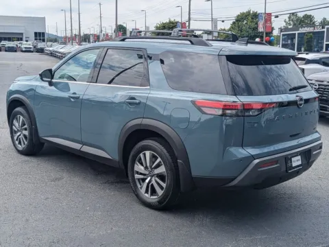 More photos of 2026 Nissan Pathfinder SL at Town Center Nissan, GA