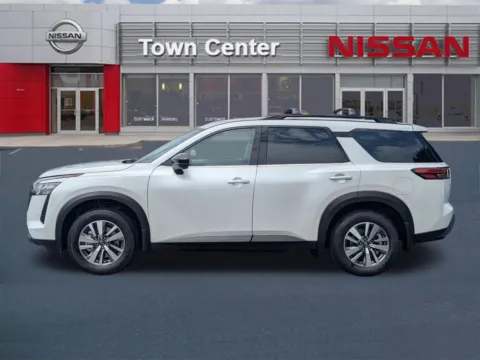 More photos of 2026 Nissan Pathfinder SL at Town Center Nissan, GA