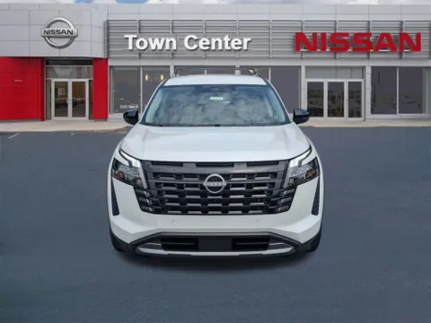 Photos of 2026 Nissan Pathfinder SL for sale in Kennesaw, GA at Town Center Nissan