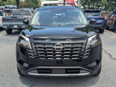 Photos of 2026 Nissan Pathfinder SL for sale in Kennesaw, GA at Town Center Nissan