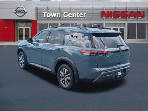 More photos of 2026 Nissan Pathfinder SL at Town Center Nissan, GA