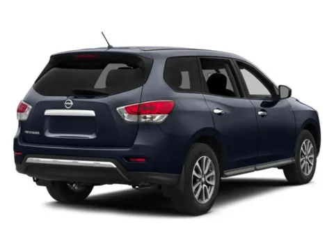 More photos of 2014 Nissan Pathfinder Platinum at Town Center Nissan, GA