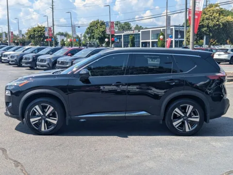 More photos of 2023 Nissan Rogue SL at Town Center Nissan, GA