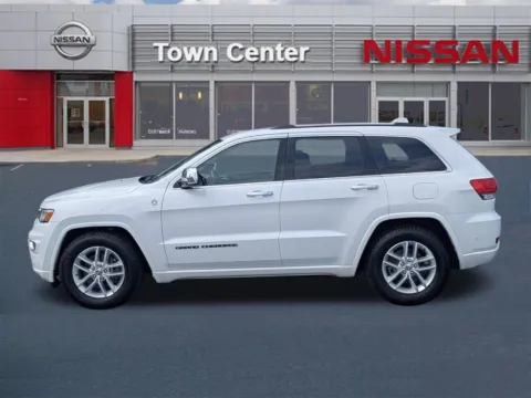More photos of 2017 Jeep Grand Cherokee Overland at Town Center Nissan, GA