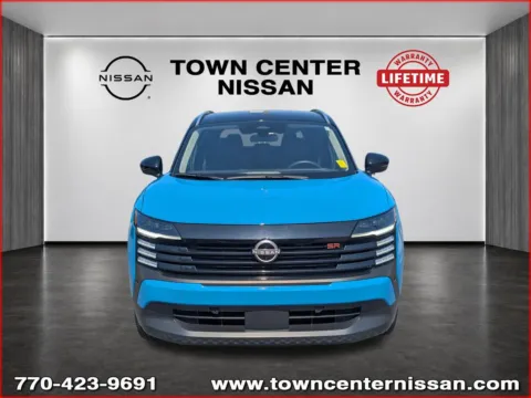 Photos of 2025 Nissan Kicks SR for sale in Kennesaw, GA at Town Center Nissan