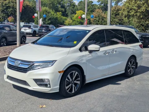 Another view of 2019 Honda Odyssey Elite for sale in Kennesaw, GA at Town Center Nissan