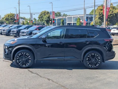More photos of 2026 Nissan Rogue Dark Armor at Town Center Nissan, GA