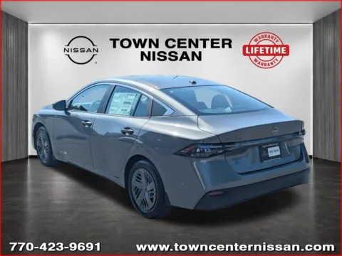 More photos of 2027 Nissan Sentra S at Town Center Nissan, GA
