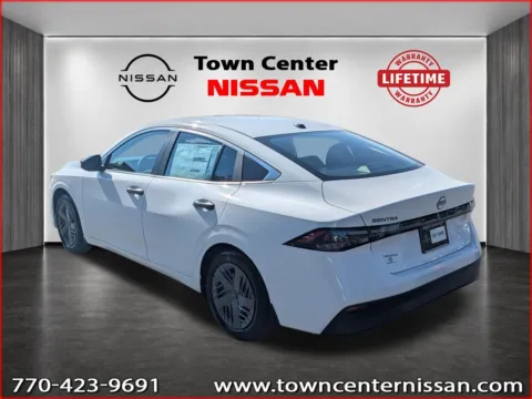More photos of 2027 Nissan Sentra S at Town Center Nissan, GA