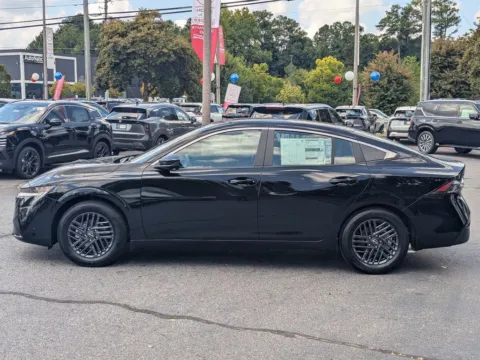 More photos of 2027 Nissan Sentra SV at Town Center Nissan, GA