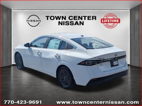 More photos of 2027 Nissan Sentra SV at Town Center Nissan, GA