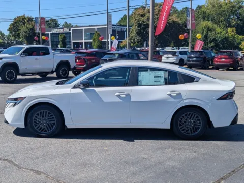 More photos of 2027 Nissan Sentra SV at Town Center Nissan, GA