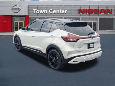 More photos of 2021 Nissan Kicks SR at Town Center Nissan, GA