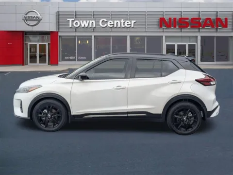 More photos of 2021 Nissan Kicks SR at Town Center Nissan, GA
