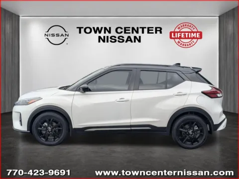 More photos of 2021 Nissan Kicks SR at Town Center Nissan, GA