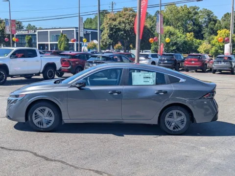 More photos of 2027 Nissan Sentra S at Town Center Nissan, GA