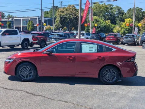 More photos of 2027 Nissan Sentra SV at Town Center Nissan, GA