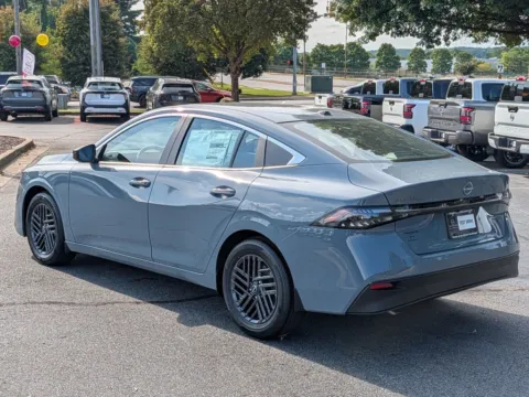 More photos of 2027 Nissan Sentra SV at Town Center Nissan, GA