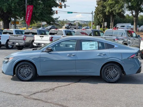 More photos of 2027 Nissan Sentra SV at Town Center Nissan, GA